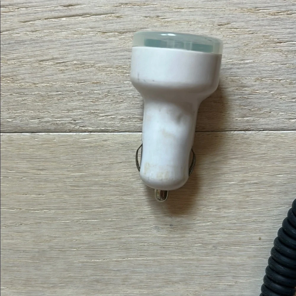 N/A car charger